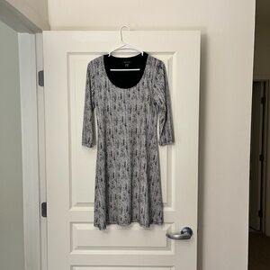 Karen Kane dress 3/4 sleeve